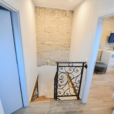 Apartment Lavanda - Suite Sinj Eksteriør billede