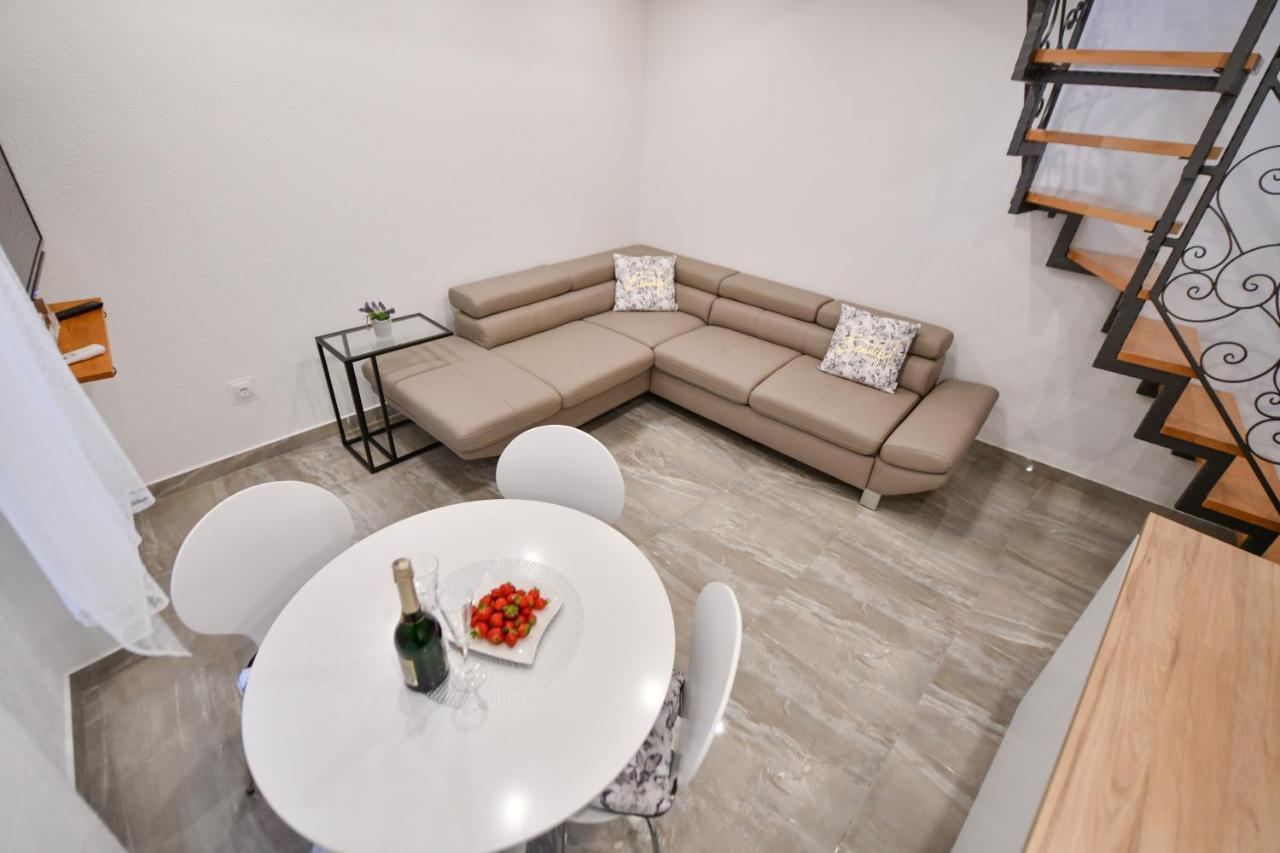 Apartment Lavanda - Suite Sinj Eksteriør billede