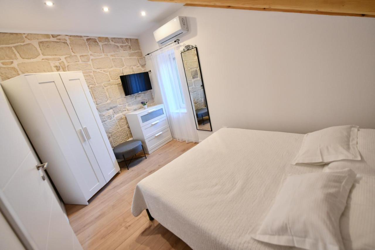 Apartment Lavanda - Suite Sinj Eksteriør billede