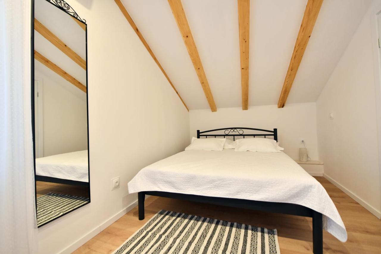 Apartment Lavanda - Suite Sinj Eksteriør billede